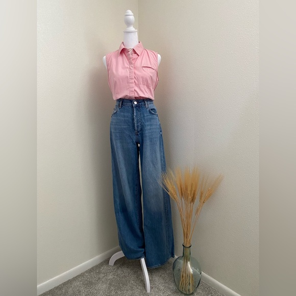 Vintage Express Sleeveless Button Down Top - Picture 2 of 8